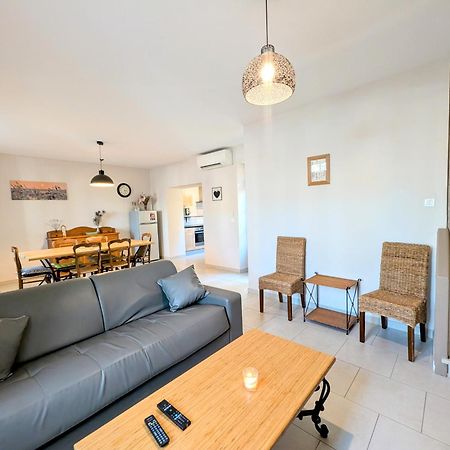 Felibrige - Clim - Cour Villa Arles Eksteriør billede